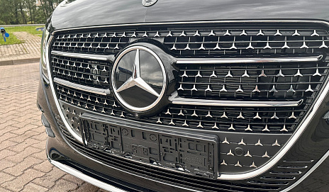 Mercedes-Benz V-Класс 300d LONG рест 2024 4MATIC + AIRMATIC